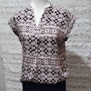 The Limited Sleeveless Top Womens M Lightweight Black and Cream Floral Blouse